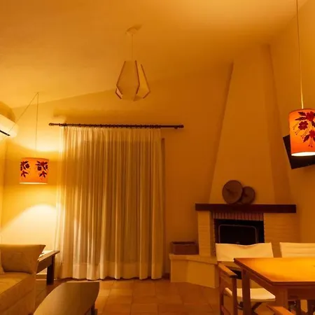 Tzitzikari, Private In A Citrus Garden