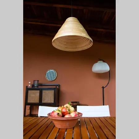 Casa vacanze Tzitzikari, Private In A Citrus Garden Kato Melidhoni