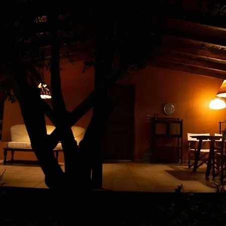 Tzitzikari, Private In A Citrus Garden Holiday home Kato Melidhoni
